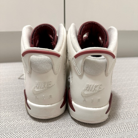 Retro Jordan 6 - Picture 7 of 7